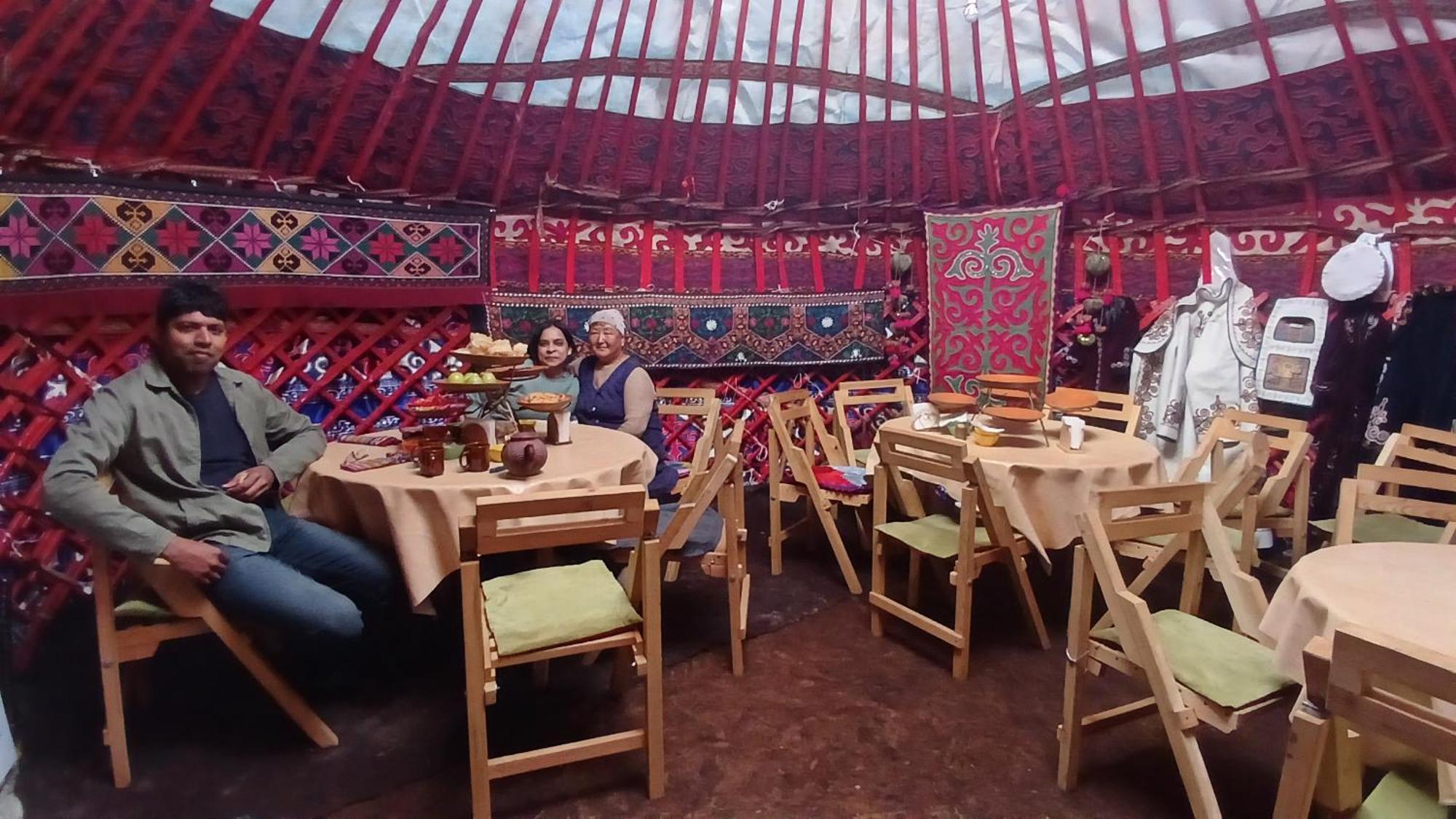 Son-Kul Lake Yurt Camp Mirbek Kochkor Exterior photo